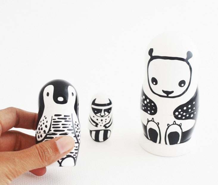 Wee Gallery Set of 3 Nesting Dolls (Panda)