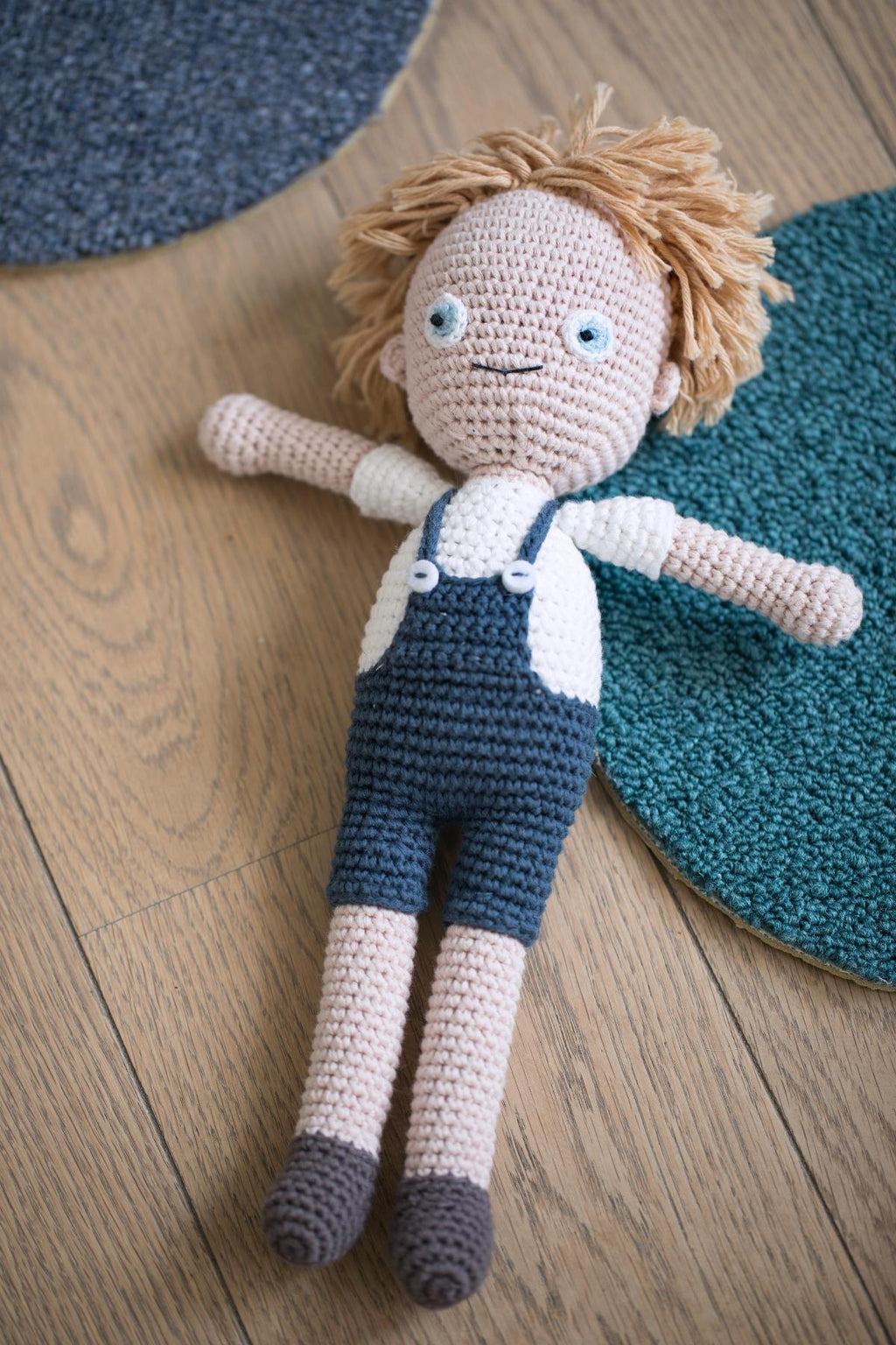 Sebra Crochet Doll Birk